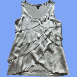 Ann Taylor Women’s Ruffle Front Silver Grey Sleeveless Blouse Top
• Size Small